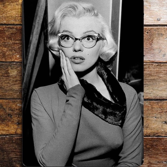 Marilyn Monroe Readers +2.50 - Picture 6 of 7